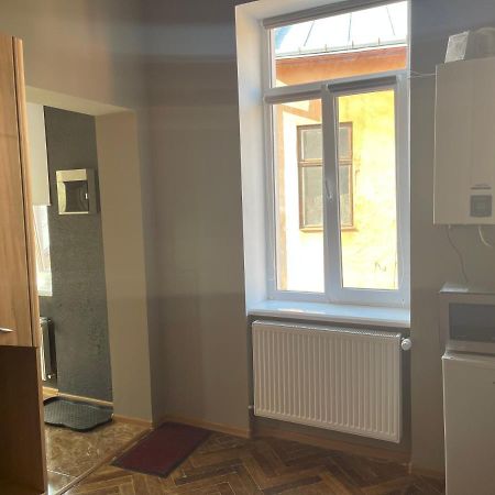 Philharmonie Platz Apartments Tjernivtsi Eksteriør billede